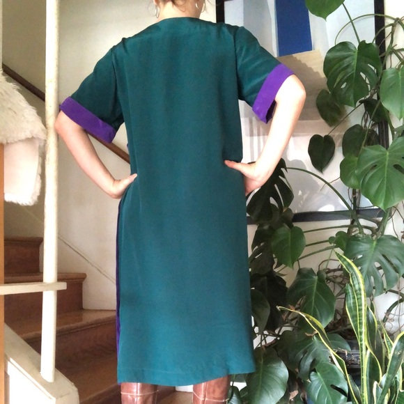 Vintage 80s Liz Claiborne 100% Silk Button Side Colorblock Shift Dress 8… - Picture 3 of 16